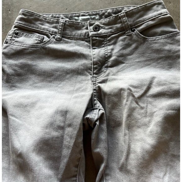 Chico’s Platinum Denim Jeans Gray Silver Soft Cropped Capri Jeans Women’s Sz 0 - Picture 7 of 15